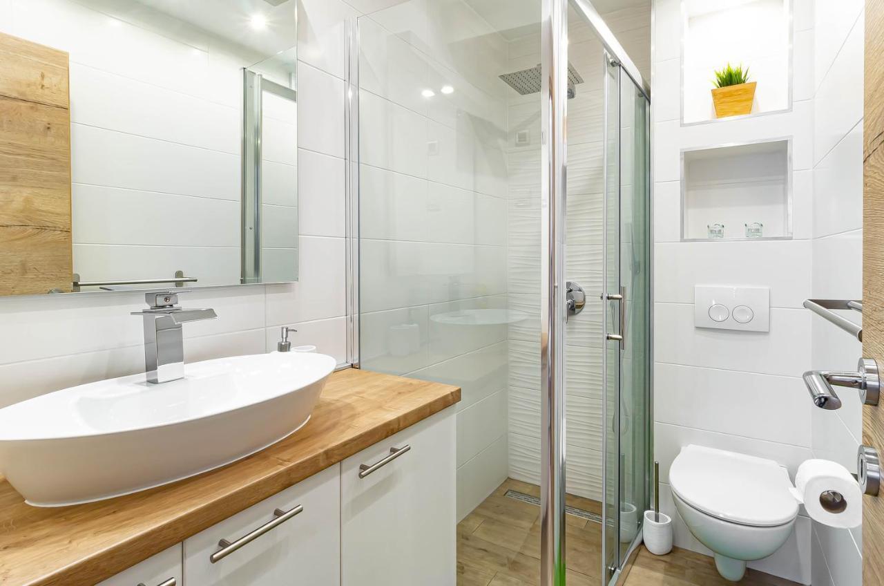 Apartments Marinici Rijeka - With Private Parking Екстер'єр фото