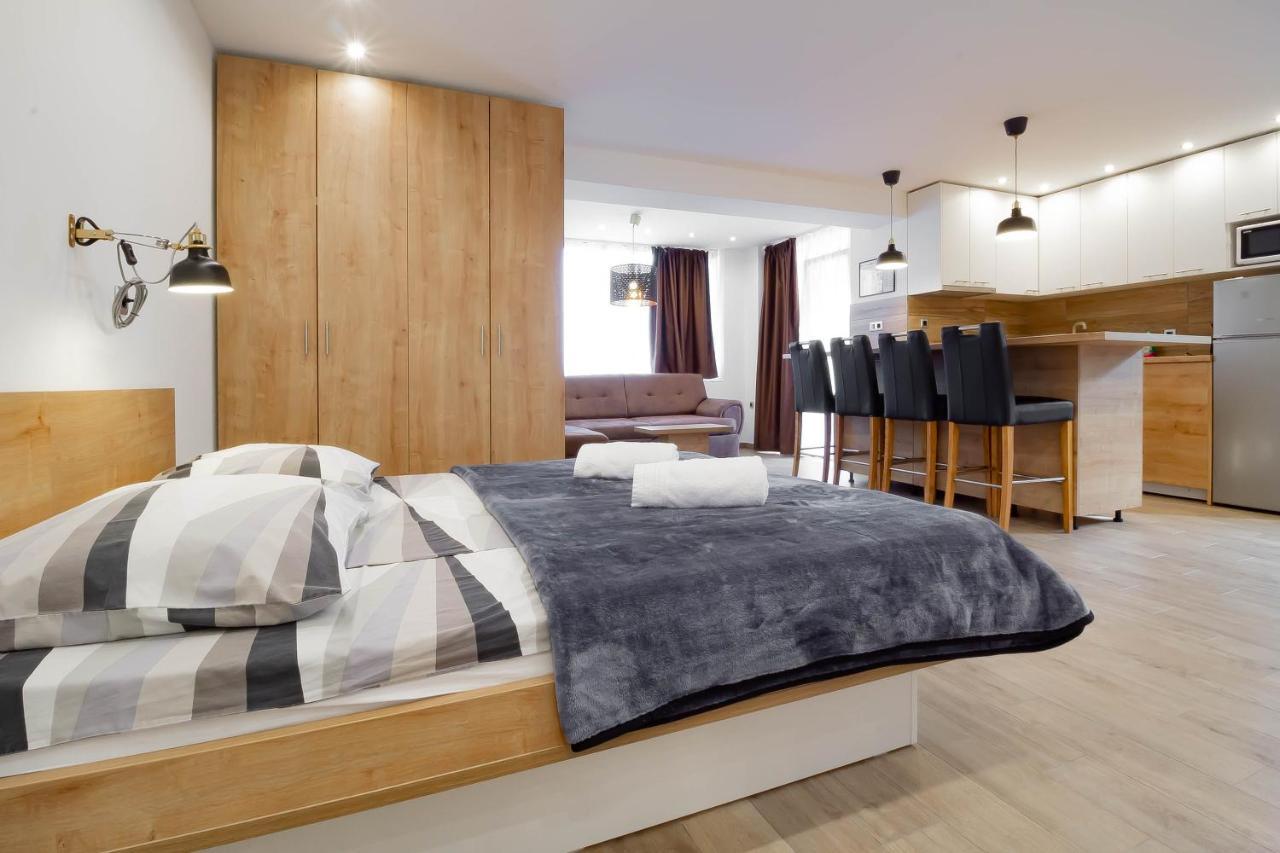 Apartments Marinici Rijeka - With Private Parking Екстер'єр фото