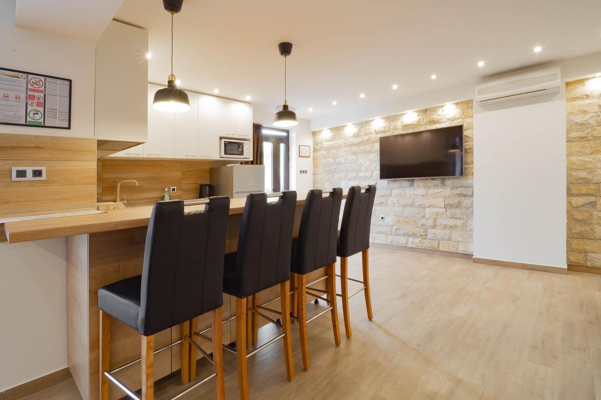 Apartments Marinici Rijeka - With Private Parking Екстер'єр фото